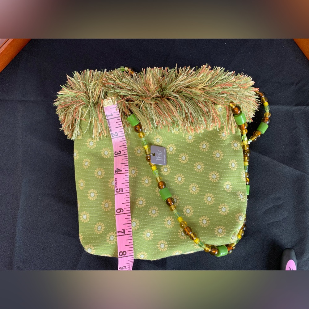 Pritz Women’s Purse Bag and Liner. Like New. Green/Multi-color, beaded handles - Picture 4 of 6